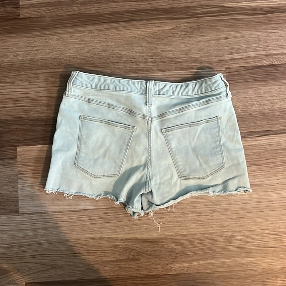 Universal Thread Blue Jean Shorts Distressed High-Waisted